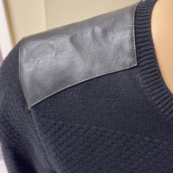 Guess MEN KNITTED SWEATER, SIZE L - Picture 7 of 7